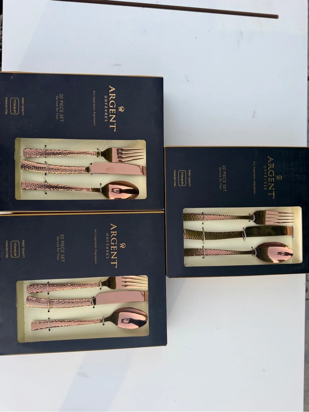 Rose Gold Flatware Set – 60 Pieces Total – New in Box – Service for 12